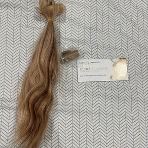 Ultra-Seamless Hair Extensions in Blonde Brown